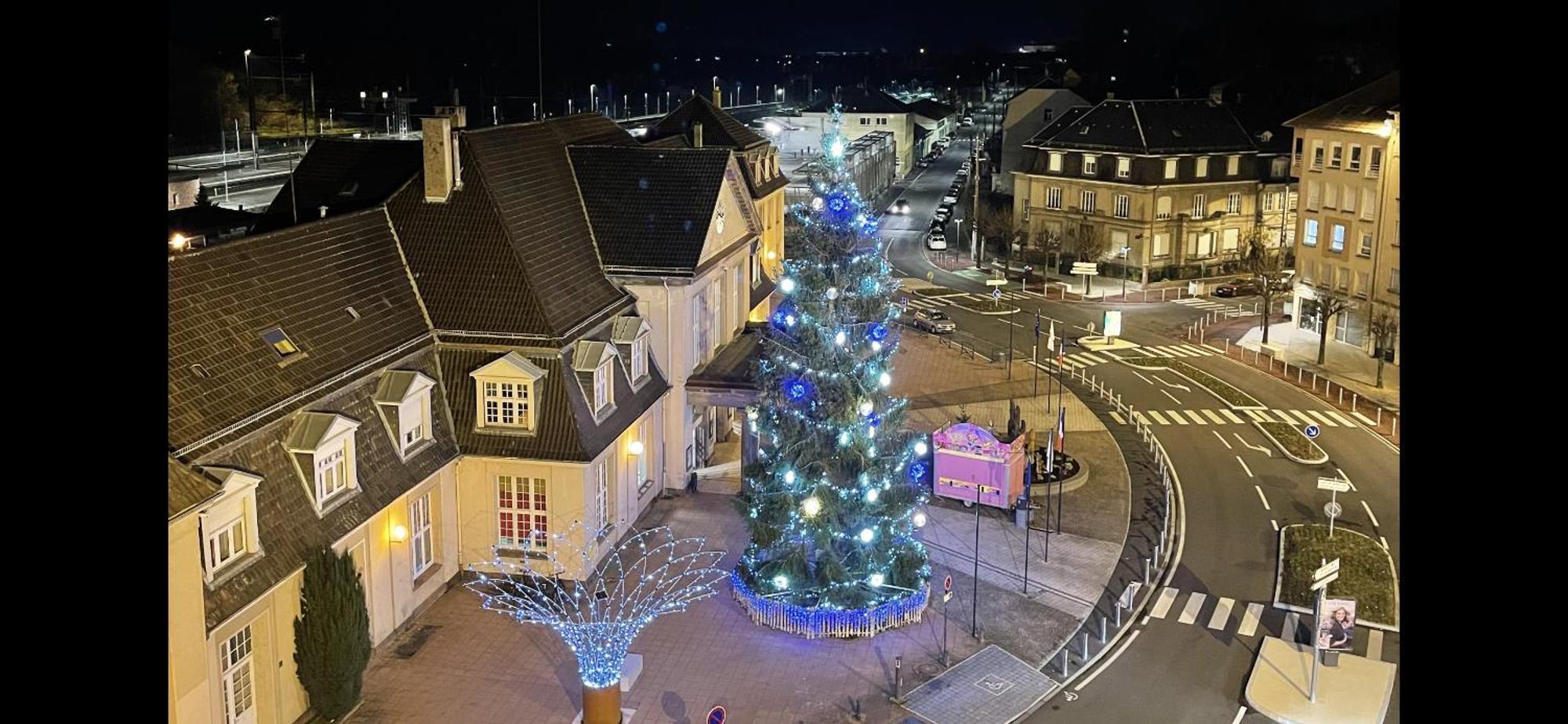 Le Perchoir - Wifi - Gare - Proche Tous Commerces Apartment Sarrebourg Bagian luar foto