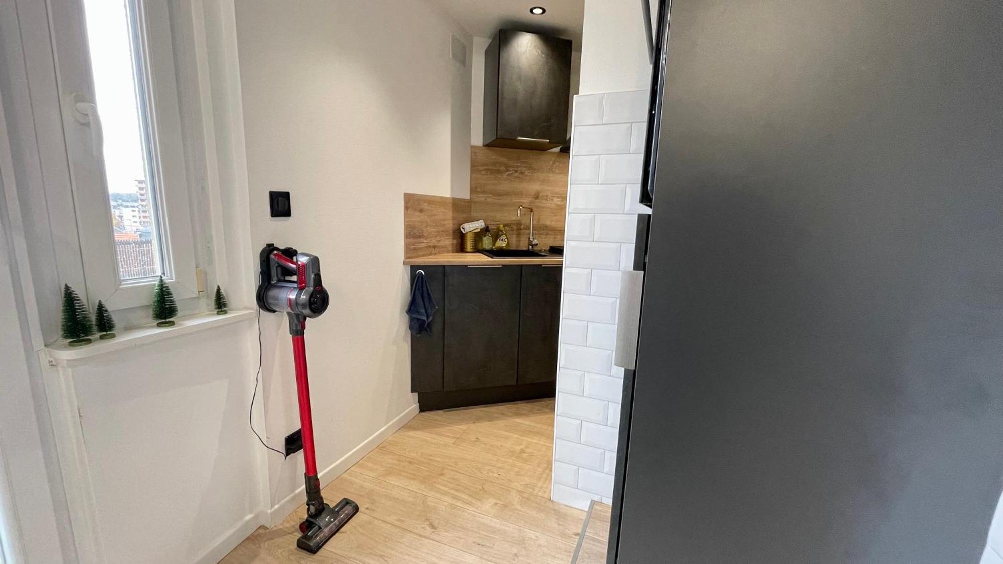 Le Perchoir - Wifi - Gare - Proche Tous Commerces Apartment Sarrebourg Bagian luar foto